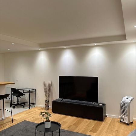 Super Appartement Refait A Neuf Beaucoup De Charme Boulogne-Billancourt Esterno foto