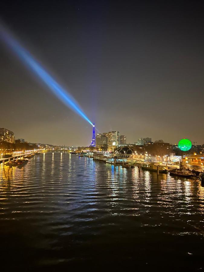 Super Appartement Refait A Neuf Beaucoup De Charme Boulogne-Billancourt Esterno foto