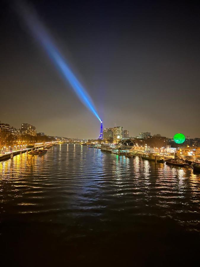 Super Appartement Refait A Neuf Beaucoup De Charme Boulogne-Billancourt Esterno foto