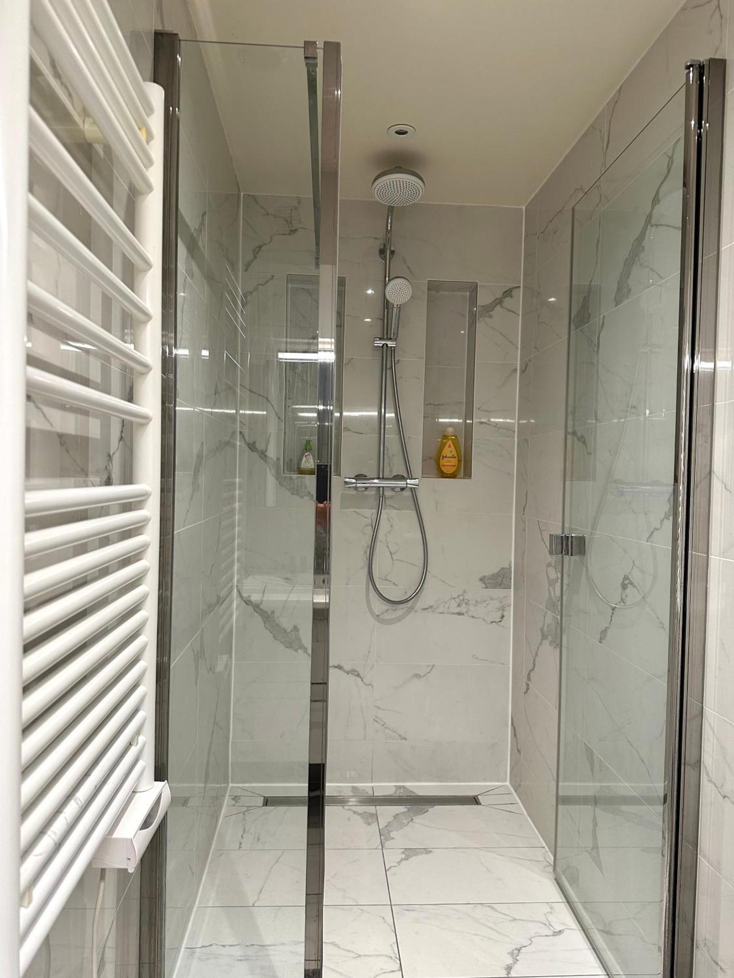 Super Appartement Refait A Neuf Beaucoup De Charme Boulogne-Billancourt Esterno foto